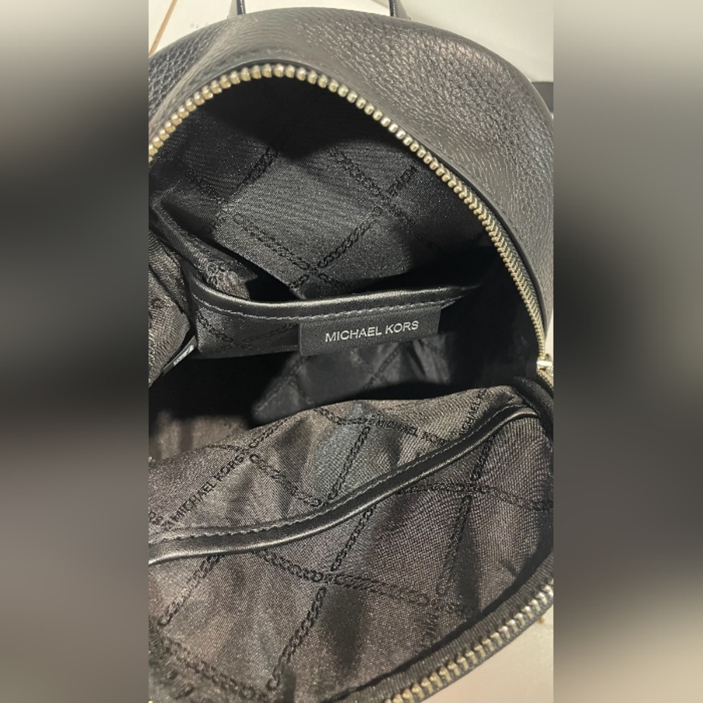 $258 Michael Kors Elliot XS Leather Convertible Messenger Backpack ( NWT ) - Picture 8 of 15